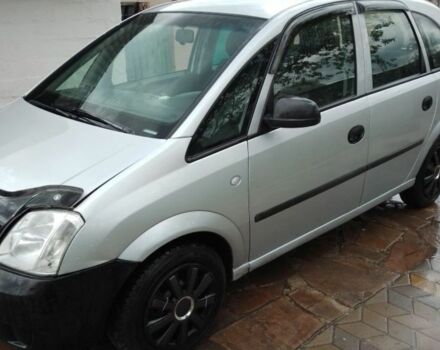 Серый Опель Мерива, объемом двигателя 1.6 л и пробегом 204 тыс. км за 2500 $, фото 1 на Automoto.ua