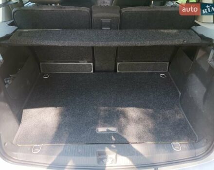 Серый Опель Мерива, объемом двигателя 1.4 л и пробегом 165 тыс. км за 5000 $, фото 19 на Automoto.ua