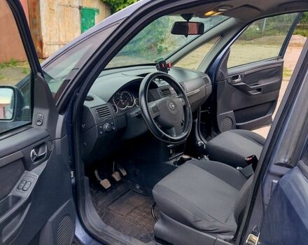 Опель Мерива 2008 в Кривом Роге на Automoto.ua Серый Опель Мерива, объемом двигателя 1.7 л и пробегом 255 тыс. км за 4000 $, фото 5 на Automoto.ua