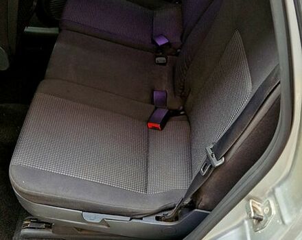 Серый Опель Мерива, объемом двигателя 1.6 л и пробегом 183 тыс. км за 3600 $, фото 8 на Automoto.ua