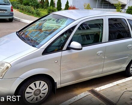 Серый Опель Мерива, объемом двигателя 1.6 л и пробегом 183 тыс. км за 3600 $, фото 2 на Automoto.ua