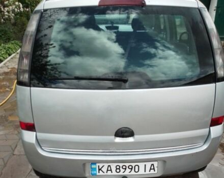 Серый Опель Мерива, объемом двигателя 1.6 л и пробегом 204 тыс. км за 2500 $, фото 4 на Automoto.ua