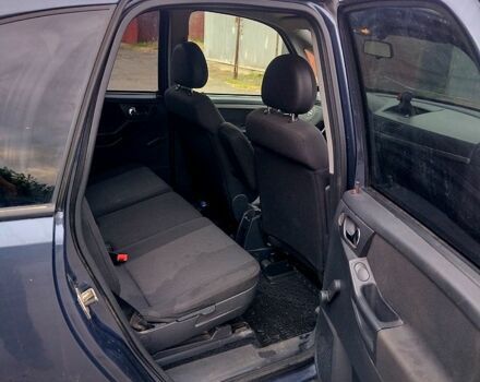 Опель Мерива 2008 в Кривом Роге на Automoto.ua Серый Опель Мерива, объемом двигателя 1.7 л и пробегом 255 тыс. км за 4000 $, фото 7 на Automoto.ua