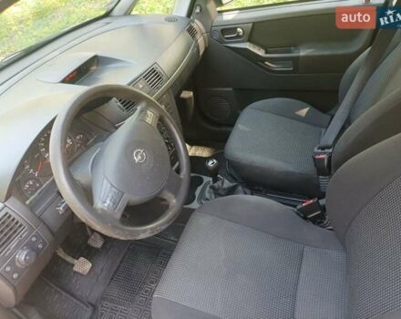 Серый Опель Мерива, объемом двигателя 1.4 л и пробегом 165 тыс. км за 5000 $, фото 18 на Automoto.ua