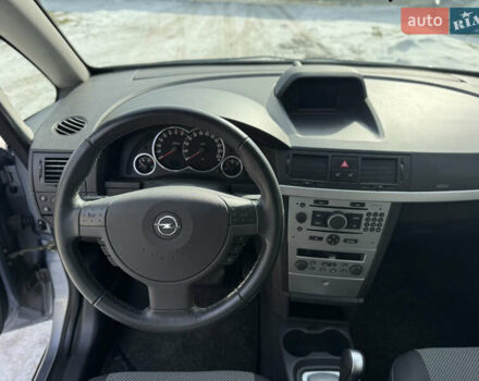 Сірий Опель Меріва, об'ємом двигуна 1.6 л та пробігом 98 тис. км за 5200 $, фото 26 на Automoto.ua