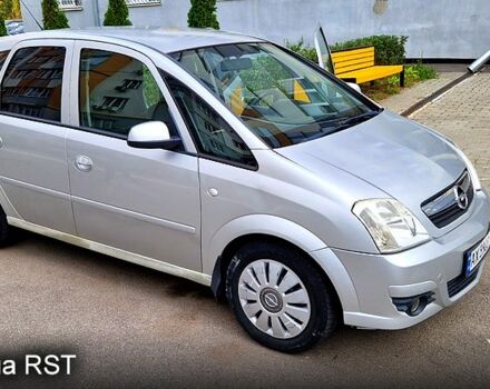 Серый Опель Мерива, объемом двигателя 1.6 л и пробегом 183 тыс. км за 3600 $, фото 5 на Automoto.ua