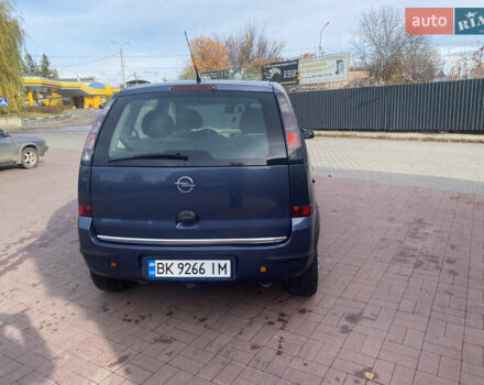 Серый Опель Мерива, объемом двигателя 1.36 л и пробегом 196 тыс. км за 2899 $, фото 7 на Automoto.ua