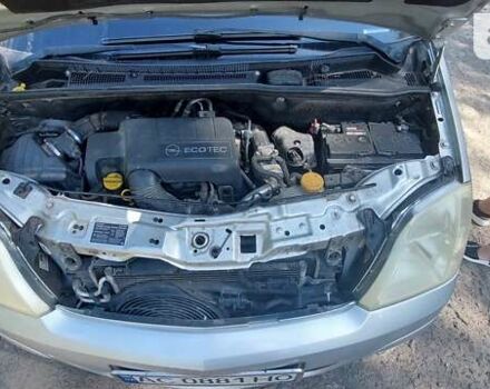 Серый Опель Мерива, объемом двигателя 1.69 л и пробегом 210 тыс. км за 4800 $, фото 8 на Automoto.ua