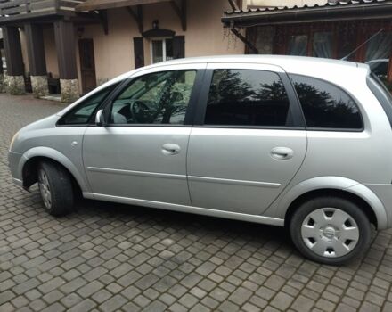 Серый Опель Мерива, объемом двигателя 1.4 л и пробегом 173 тыс. км за 5150 $, фото 5 на Automoto.ua