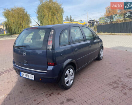 Серый Опель Мерива, объемом двигателя 1.36 л и пробегом 196 тыс. км за 2899 $, фото 6 на Automoto.ua
