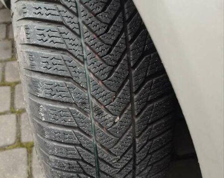 Сірий Опель Меріва, об'ємом двигуна 1.4 л та пробігом 173 тис. км за 5100 $, фото 37 на Automoto.ua