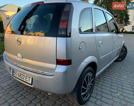Серый Опель Мерива, объемом двигателя 1.6 л и пробегом 270 тыс. км за 4999 $, фото 12 на Automoto.ua