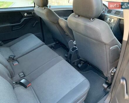 Сірий Опель Меріва, об'ємом двигуна 1.6 л та пробігом 270 тис. км за 5100 $, фото 26 на Automoto.ua