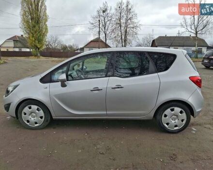 Серый Опель Мерива, объемом двигателя 1.69 л и пробегом 227 тыс. км за 7777 $, фото 7 на Automoto.ua