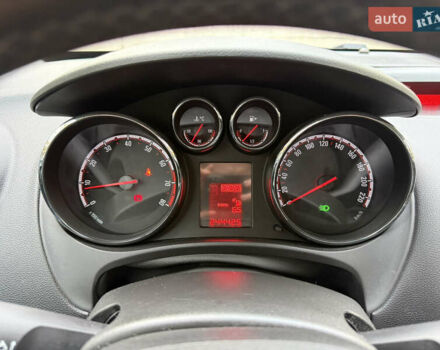 Серый Опель Мерива, объемом двигателя 1.36 л и пробегом 244 тыс. км за 5900 $, фото 15 на Automoto.ua