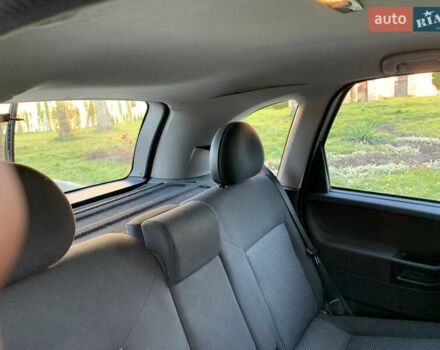 Сірий Опель Меріва, об'ємом двигуна 1.6 л та пробігом 270 тис. км за 5100 $, фото 30 на Automoto.ua