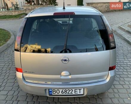 Сірий Опель Меріва, об'ємом двигуна 1.6 л та пробігом 270 тис. км за 5100 $, фото 5 на Automoto.ua