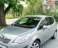 Серый Опель Мерива, объемом двигателя 1.36 л и пробегом 200 тыс. км за 7000 $, фото 1 на Automoto.ua