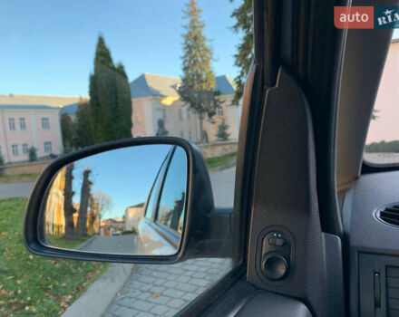 Серый Опель Мерива, объемом двигателя 1.6 л и пробегом 270 тыс. км за 4999 $, фото 41 на Automoto.ua