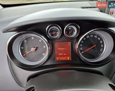 Серый Опель Мерива, объемом двигателя 1.69 л и пробегом 227 тыс. км за 7777 $, фото 9 на Automoto.ua