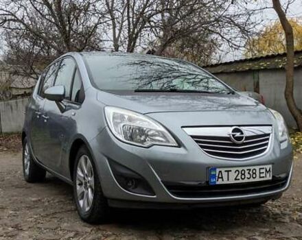 Серый Опель Мерива, объемом двигателя 1.3 л и пробегом 220 тыс. км за 5500 $, фото 17 на Automoto.ua