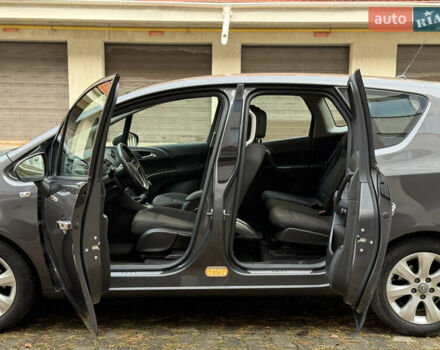 Серый Опель Мерива, объемом двигателя 1.36 л и пробегом 244 тыс. км за 5900 $, фото 10 на Automoto.ua