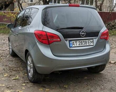 Серый Опель Мерива, объемом двигателя 1.3 л и пробегом 220 тыс. км за 5500 $, фото 11 на Automoto.ua