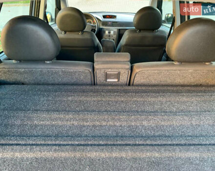 Серый Опель Мерива, объемом двигателя 1.6 л и пробегом 270 тыс. км за 4999 $, фото 35 на Automoto.ua