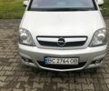 Серый Опель Мерива, объемом двигателя 1.69 л и пробегом 143 тыс. км за 5500 $, фото 1 на Automoto.ua