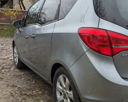 Серый Опель Мерива, объемом двигателя 1.3 л и пробегом 220 тыс. км за 5500 $, фото 10 на Automoto.ua