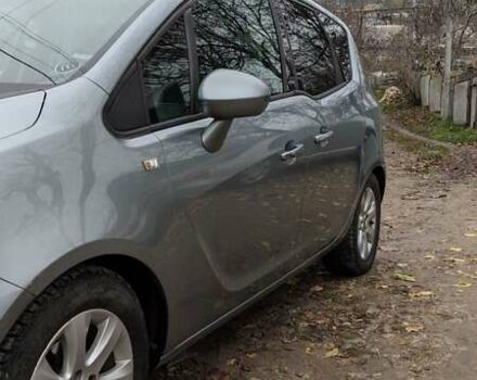 Серый Опель Мерива, объемом двигателя 1.3 л и пробегом 220 тыс. км за 5500 $, фото 6 на Automoto.ua