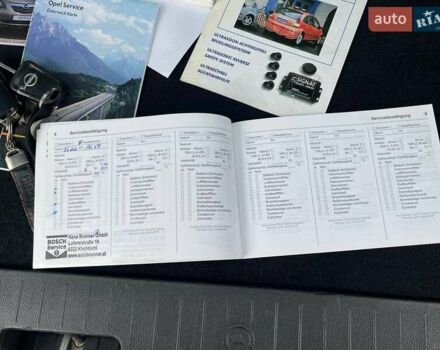 Серый Опель Мерива, объемом двигателя 1.3 л и пробегом 223 тыс. км за 6800 $, фото 41 на Automoto.ua