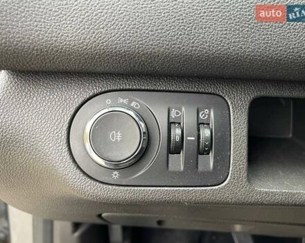 Серый Опель Мерива, объемом двигателя 1.3 л и пробегом 223 тыс. км за 6800 $, фото 20 на Automoto.ua