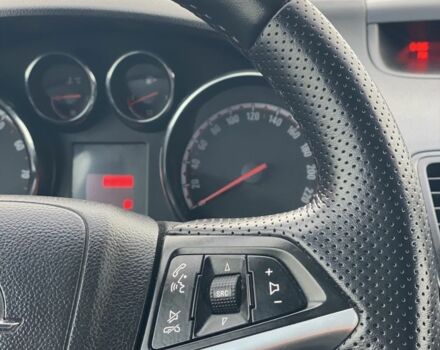 Сірий Опель Меріва, об'ємом двигуна 1.4 л та пробігом 220 тис. км за 4900 $, фото 16 на Automoto.ua