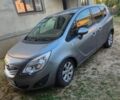 Серый Опель Мерива, объемом двигателя 1.69 л и пробегом 365 тыс. км за 6400 $, фото 1 на Automoto.ua