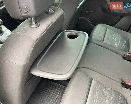 Серый Опель Мерива, объемом двигателя 1.3 л и пробегом 223 тыс. км за 6800 $, фото 31 на Automoto.ua