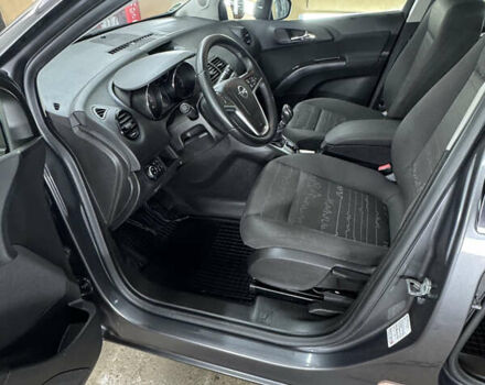 Сірий Опель Меріва, об'ємом двигуна 1.4 л та пробігом 203 тис. км за 6800 $, фото 18 на Automoto.ua