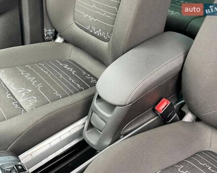 Серый Опель Мерива, объемом двигателя 1.3 л и пробегом 223 тыс. км за 6800 $, фото 28 на Automoto.ua