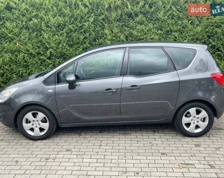 Серый Опель Мерива, объемом двигателя 1.3 л и пробегом 223 тыс. км за 6800 $, фото 3 на Automoto.ua