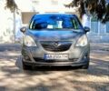Серый Опель Мерива, объемом двигателя 1.69 л и пробегом 250 тыс. км за 5900 $, фото 1 на Automoto.ua