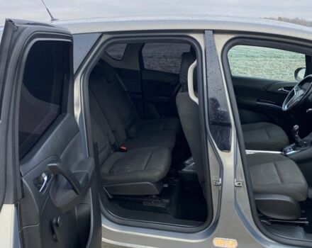 Сірий Опель Меріва, об'ємом двигуна 1.4 л та пробігом 220 тис. км за 4900 $, фото 7 на Automoto.ua