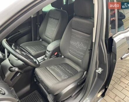 Серый Опель Мерива, объемом двигателя 1.3 л и пробегом 223 тыс. км за 6800 $, фото 13 на Automoto.ua