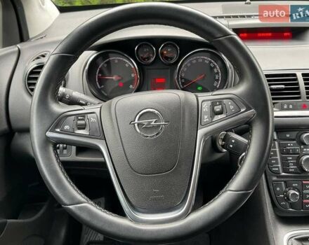 Серый Опель Мерива, объемом двигателя 1.3 л и пробегом 223 тыс. км за 6800 $, фото 21 на Automoto.ua