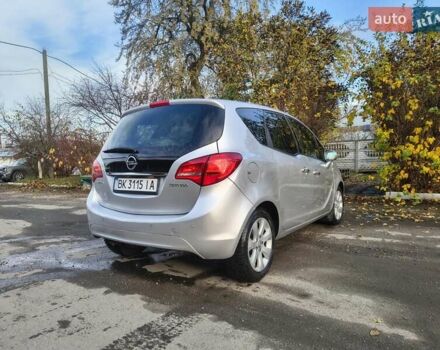 Серый Опель Мерива, объемом двигателя 1.69 л и пробегом 192 тыс. км за 7999 $, фото 4 на Automoto.ua