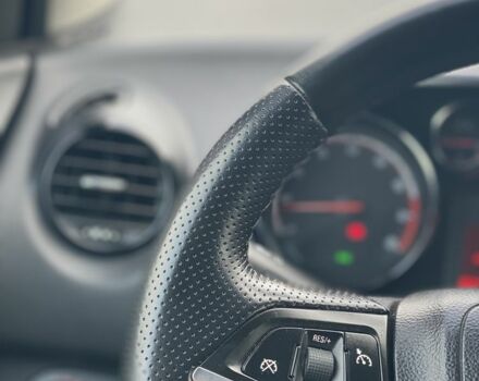 Сірий Опель Меріва, об'ємом двигуна 1.4 л та пробігом 220 тис. км за 4900 $, фото 18 на Automoto.ua