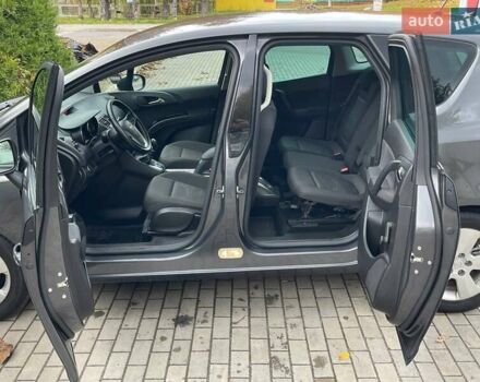 Серый Опель Мерива, объемом двигателя 1.3 л и пробегом 223 тыс. км за 6800 $, фото 15 на Automoto.ua