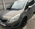 Серый Опель Мерива, объемом двигателя 1.25 л и пробегом 310 тыс. км за 7200 $, фото 1 на Automoto.ua