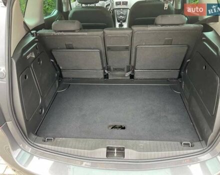 Серый Опель Мерива, объемом двигателя 1.3 л и пробегом 223 тыс. км за 6800 $, фото 33 на Automoto.ua