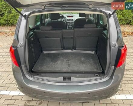 Серый Опель Мерива, объемом двигателя 1.3 л и пробегом 223 тыс. км за 6800 $, фото 32 на Automoto.ua