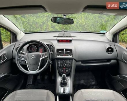 Серый Опель Мерива, объемом двигателя 1.3 л и пробегом 223 тыс. км за 6800 $, фото 17 на Automoto.ua